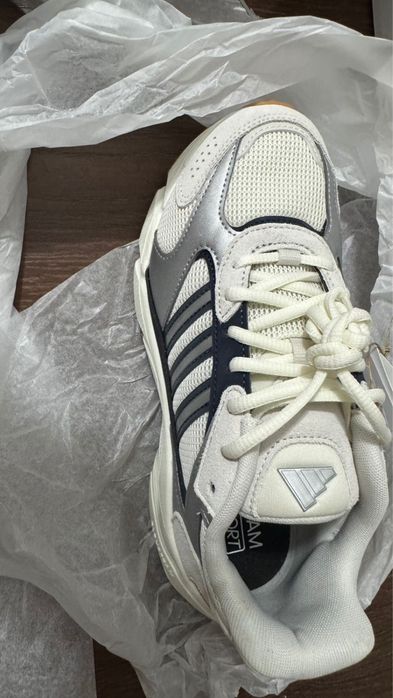 Кроссовки Adidas CRAZYCHAOS 2000