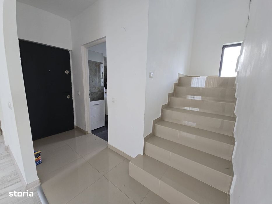 Vila 4 camere,gata de mutare ,mobilată și utilată,teren 400 mp