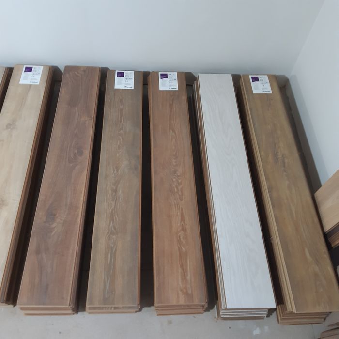 Продам ламинат Новый остатки