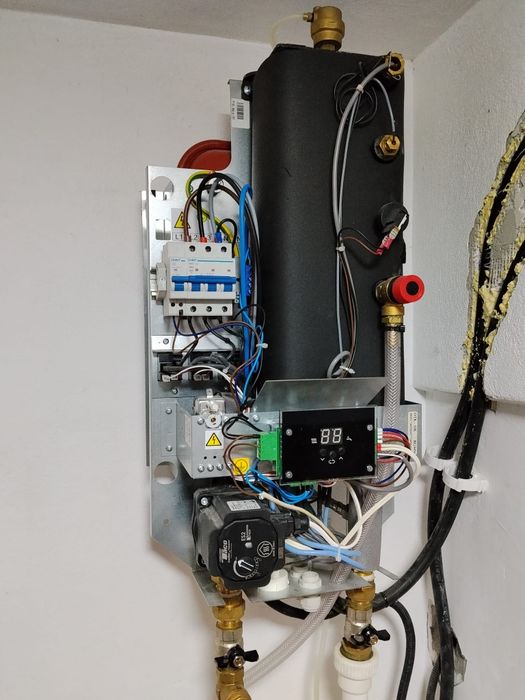 Centrală electrică Bosch 12kw