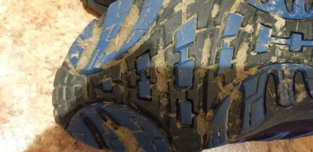 Работни маратонки 44