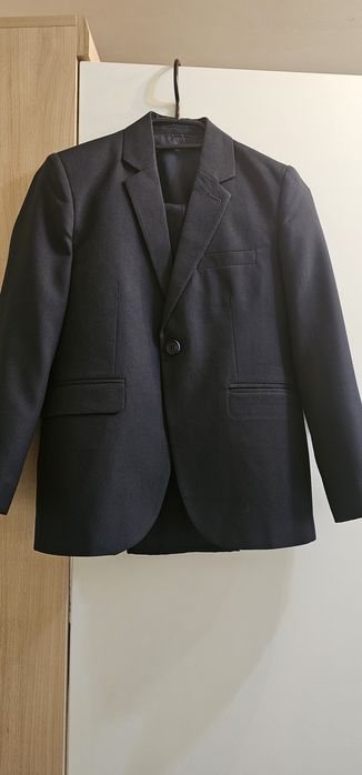 Costum 4 piese impecabil