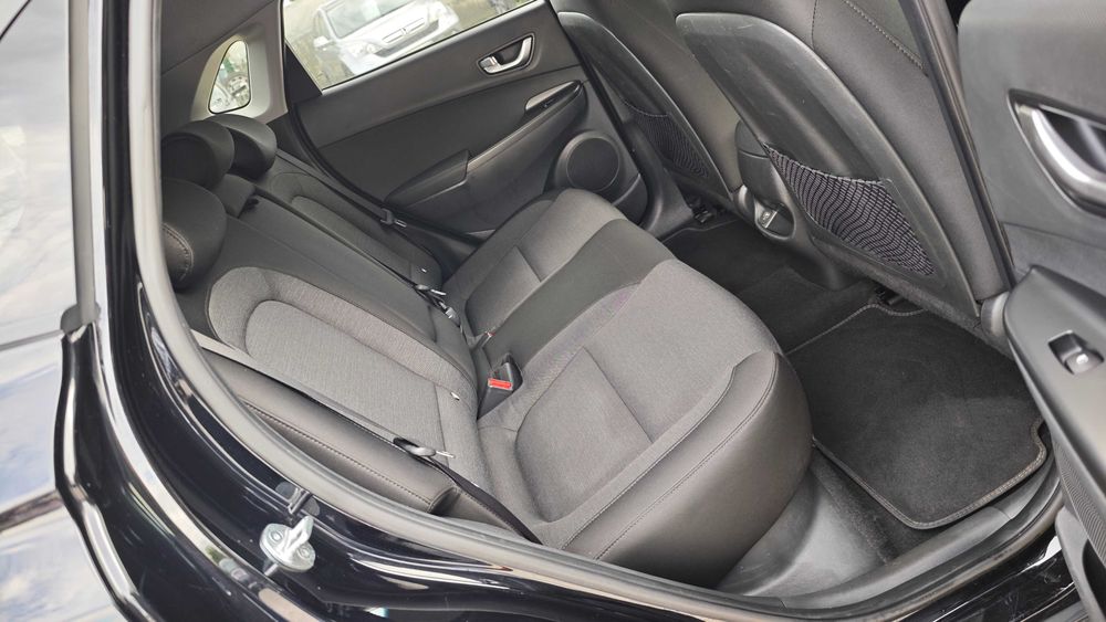 Hyundai Kona Electic 204ks 64KW Tecno