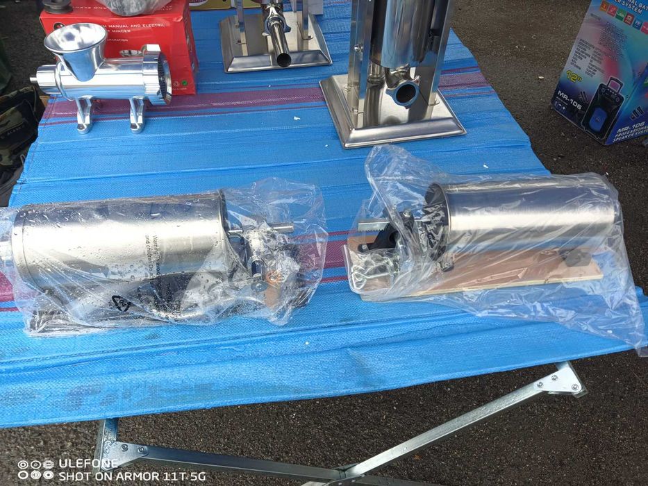 Месомелачка с двигател / пълначки за суджуци