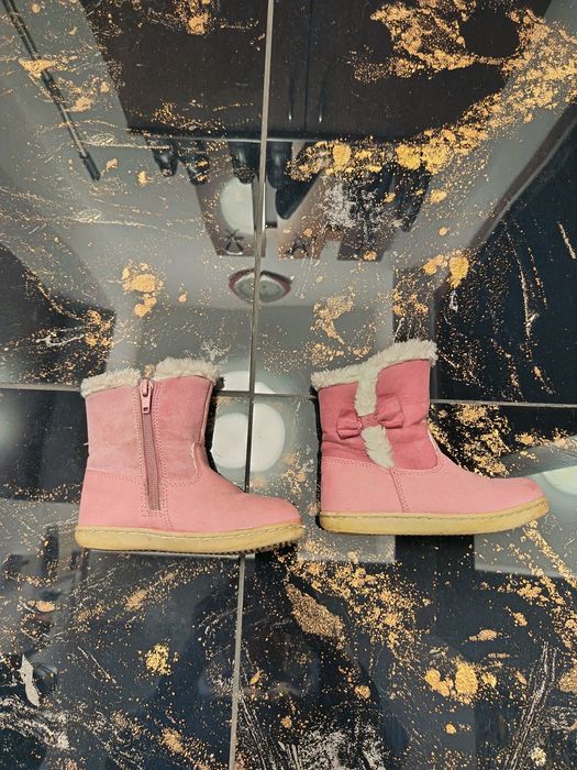 Cizmulițe fetițe, îmblănite mărimea 24.