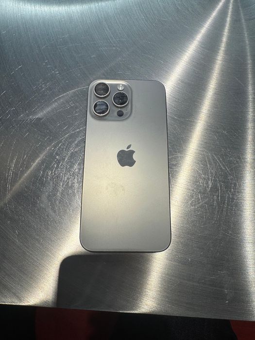 Пролам айфон 15 про макс