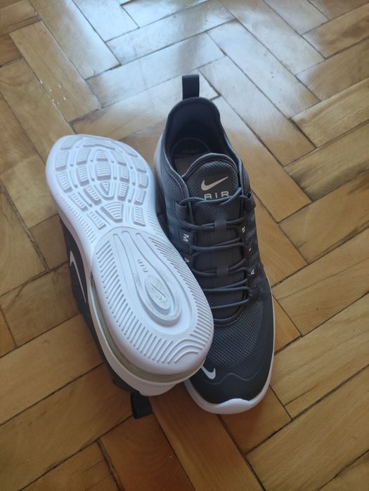 Nike Air Max Axis Cool Grey White