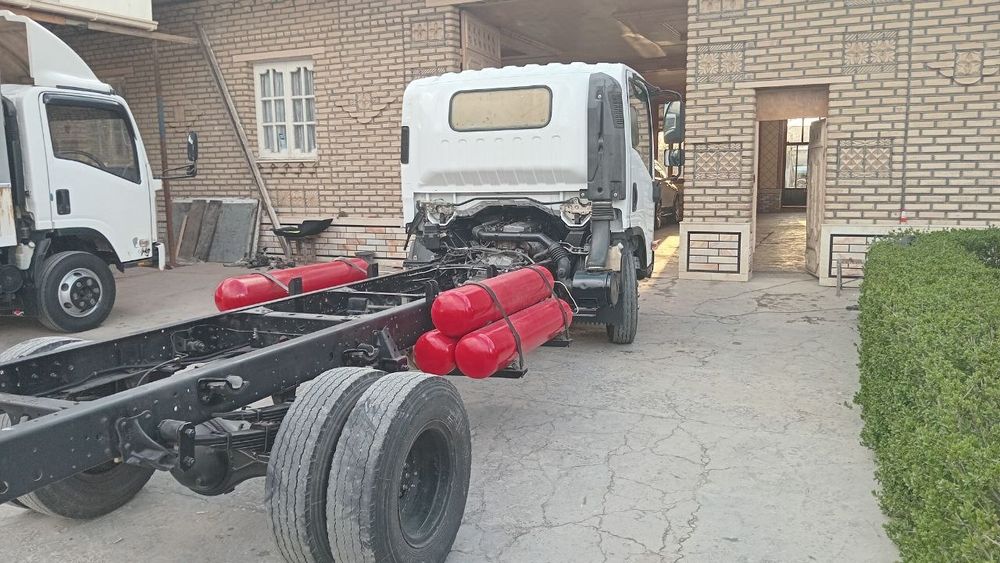 Сотилади 15 000$ келишамиз