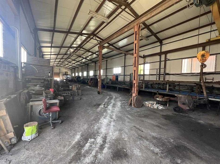 Продава се Промишлена сграда в Габрово, Промишлена зона - 2520 кв.м за 635 €/кв.м - Снимка #3