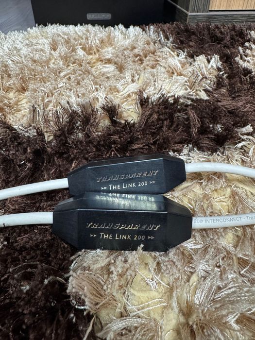 Cabluri rca Van Den Hul și Transparent Cable