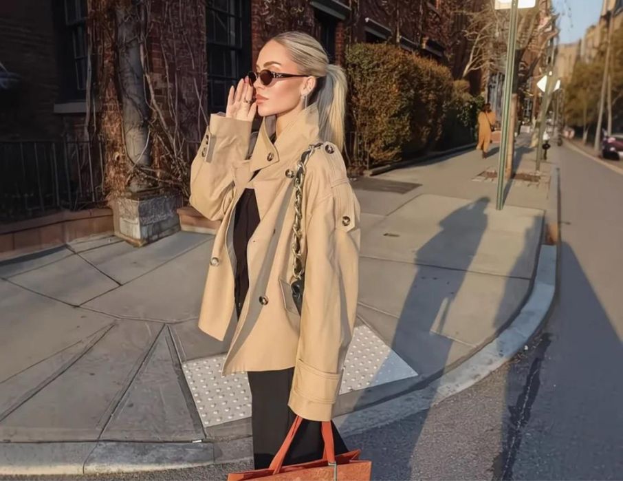 Тренч модный кричневый