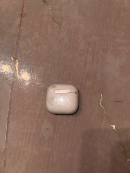 Кейс airpods 4 оригинал