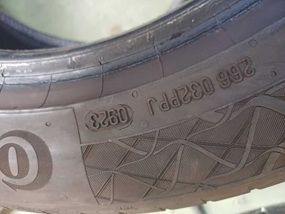 Гуми 225/50/17 Континентал