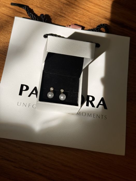 Pandora обеци Пандора