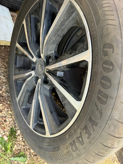 Jante 17 inch ford cu anvelope