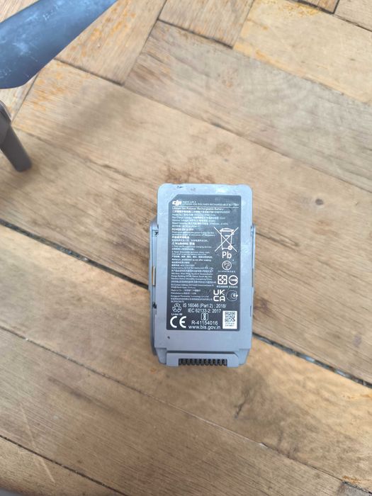 Дрон DJI Air 2S цял или на части + батерия.