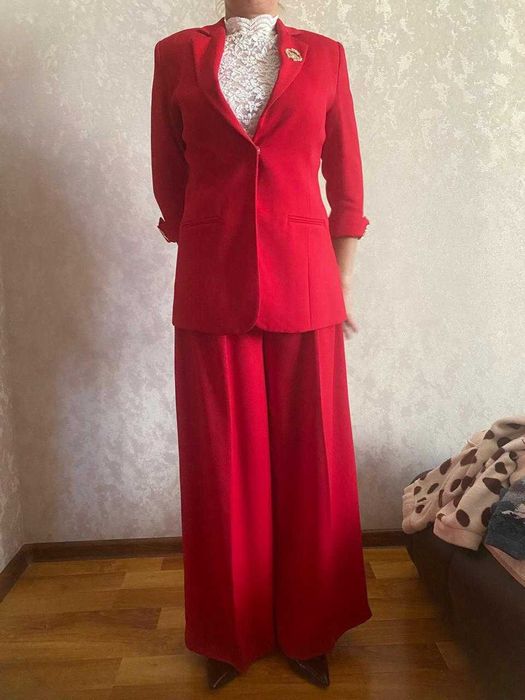 одежда 44-6 р-р в отличном состоянии