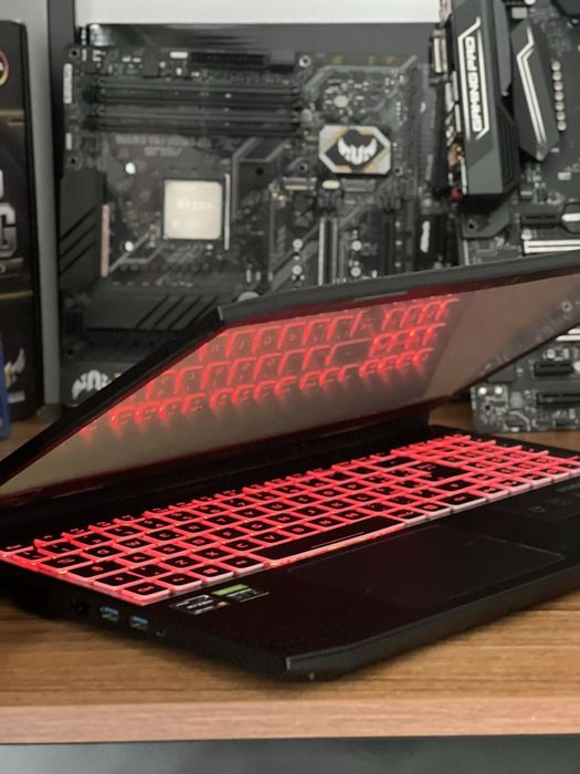 Acer nitro 5 - RTX 3080 Ryzen 9