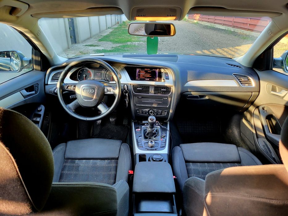 Audi A4 B8 -2012, Limuzină, Motor 2.0-Diesel