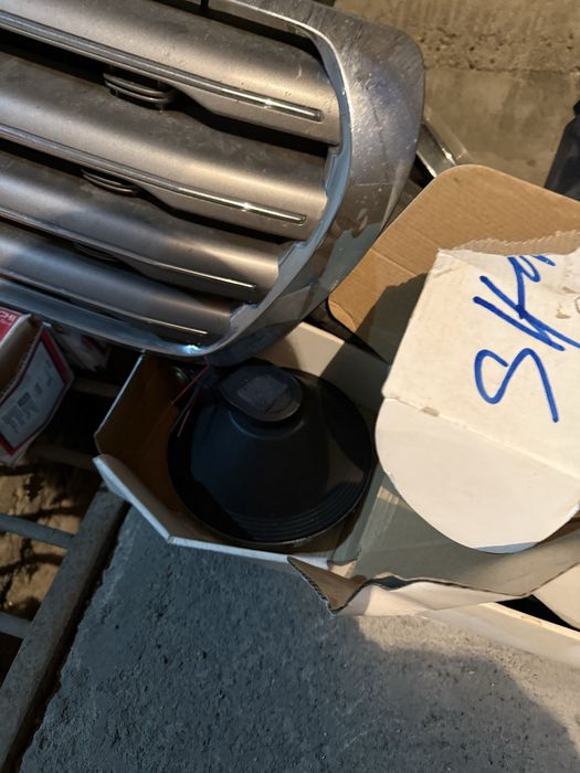 Продам бампер на Ленд крузер