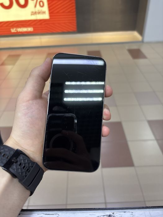IPhone 15 pro 81% 128 gb
