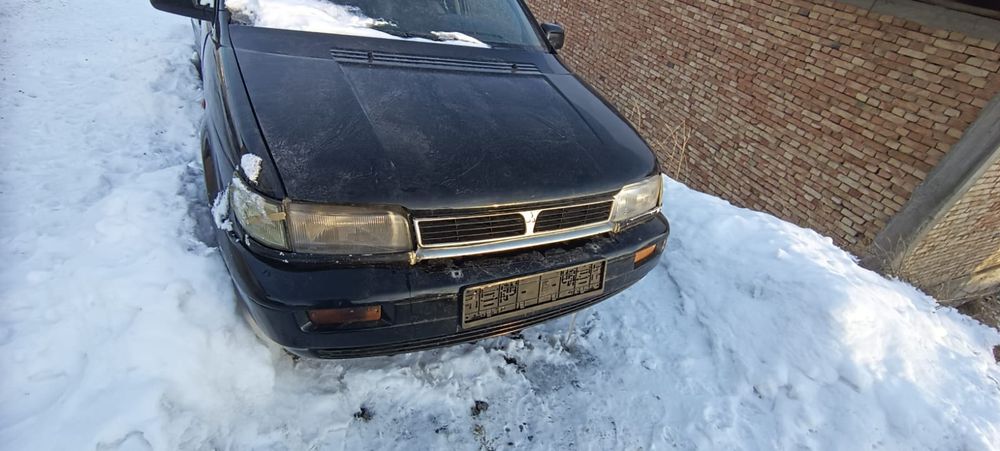 Запчасти на Mitsubishi Space Wagon Space , Runner , Shariot