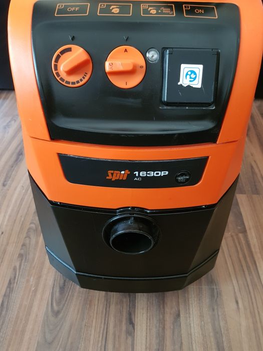 Aspirator cu autoscturare Spit 1630P impecabil