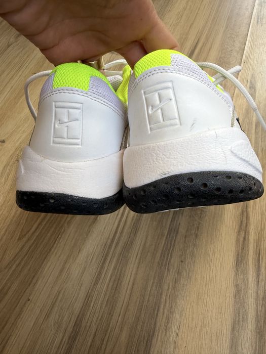 Оригинални кожени маратонки Nike Court Lite 2 ! 43 н