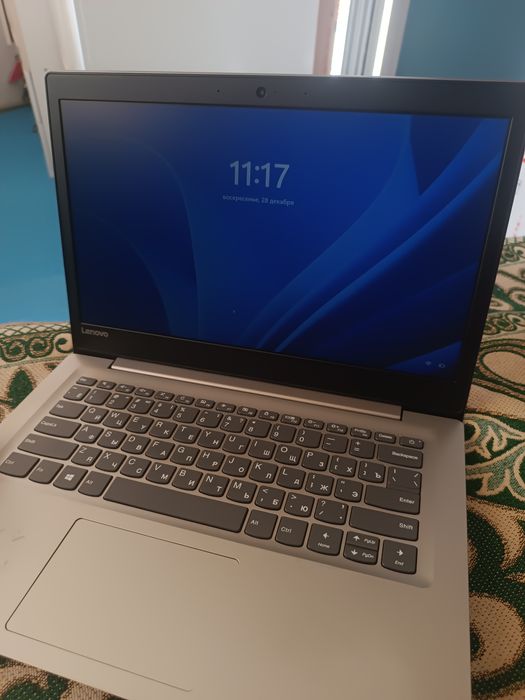 Продам Lenova в идеал