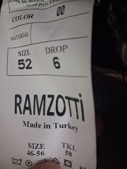 Продам костюм отличном состояние