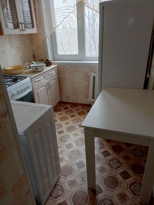 Сдам 2 комнатную квартиру