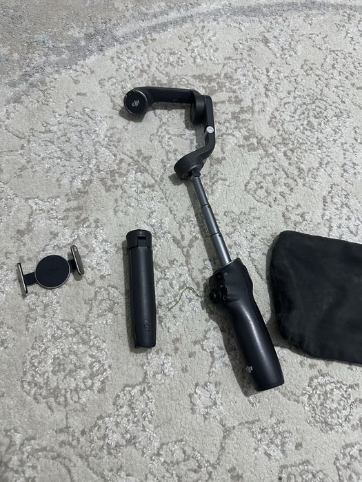DJI osmo mobile 6