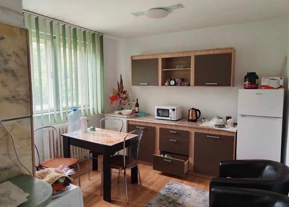 Închiriez apartament 2 camere zona Decebal Bistrița