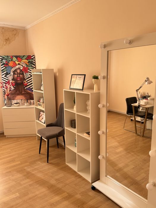 Продам все для салона