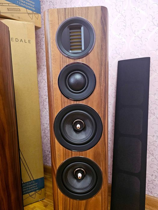 Колонки новые Wharfedale evo 4.3. Англия. Для истиных ценителей