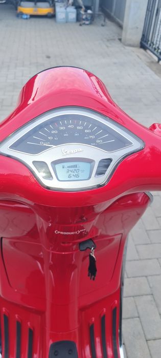 Vînd Vespa Primavera 50cm