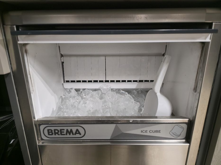 Льдогенератор Brema