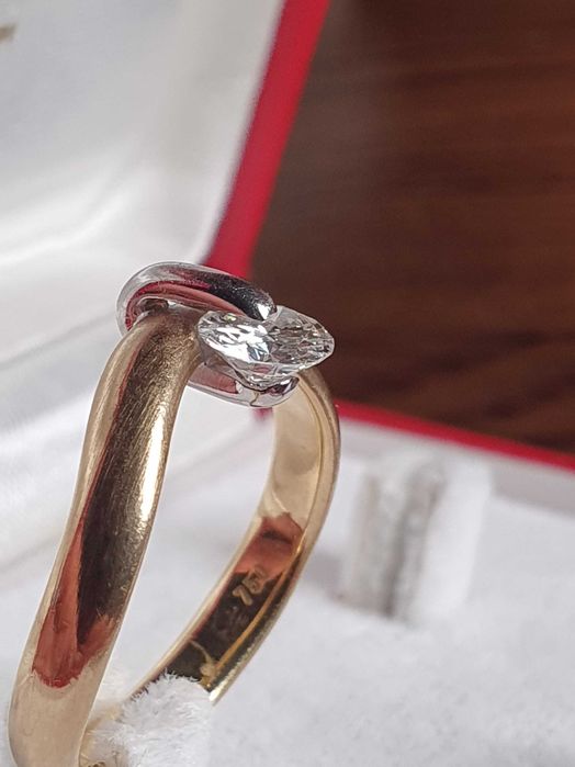 Inel logodna solitaire unicat extravagant aur masiv 18k cu diamant natural urias 0,85ct