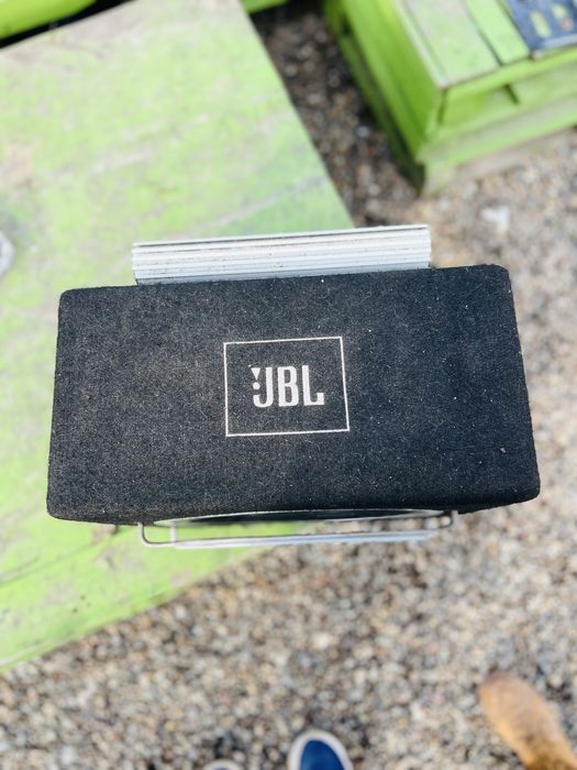 Subwoofer +statie auto jbl