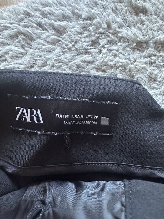 Дамски панталони Bershka и Zara