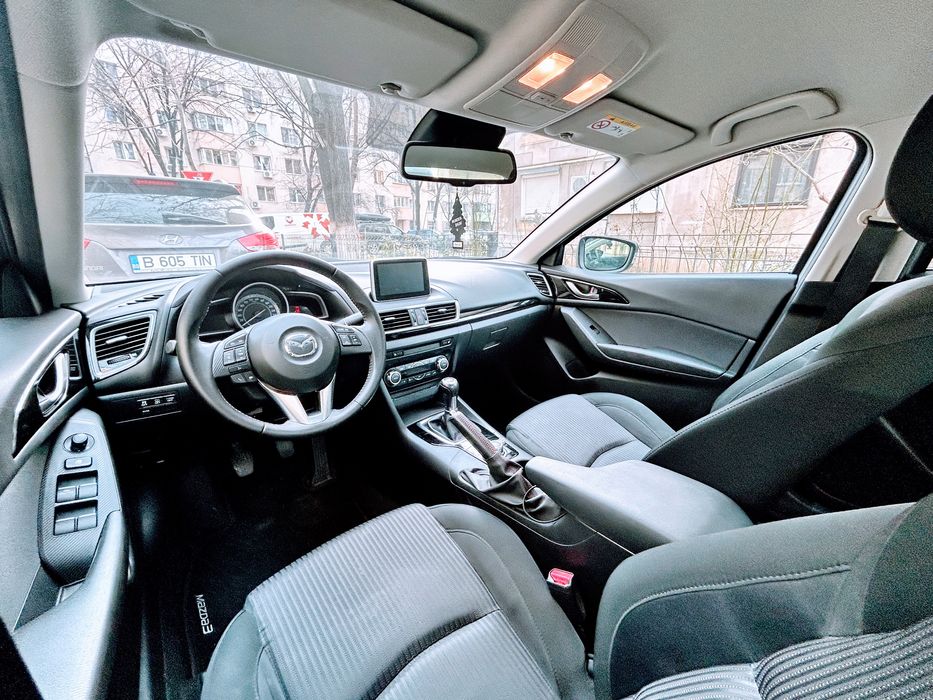 Mazda 3, 2015, benzina, Skyaktiv G