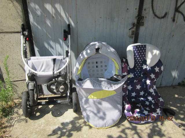 Детска количка  ,детско столче  и седалка - 140 лв.