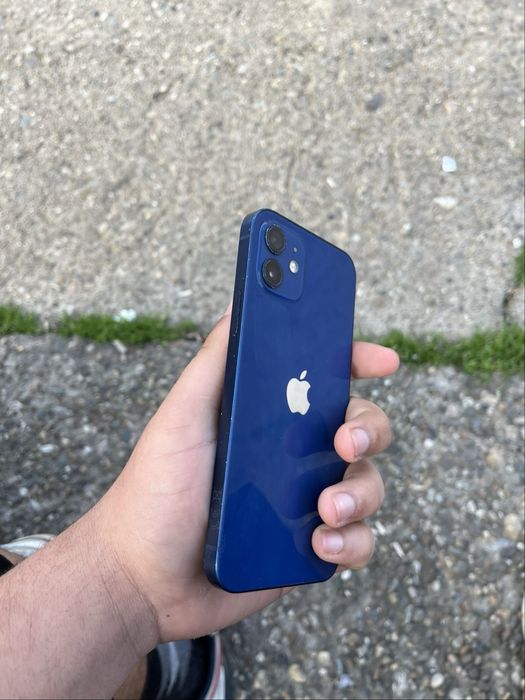 Telefon fain iphone 12