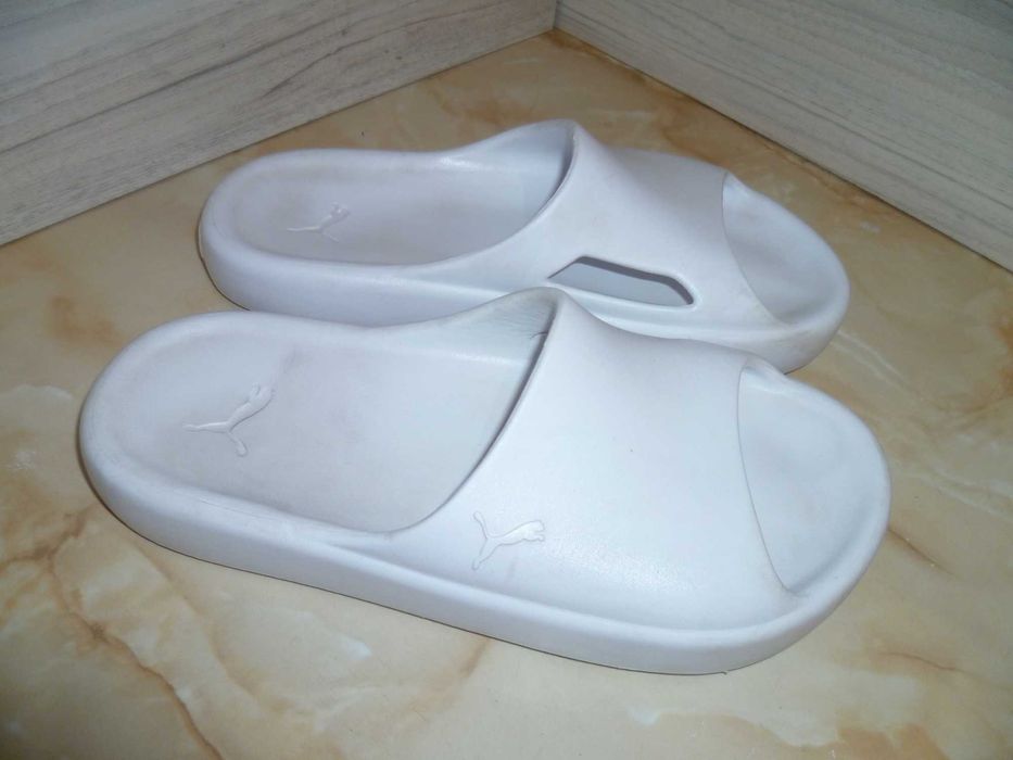 PUMA чехли №40..
