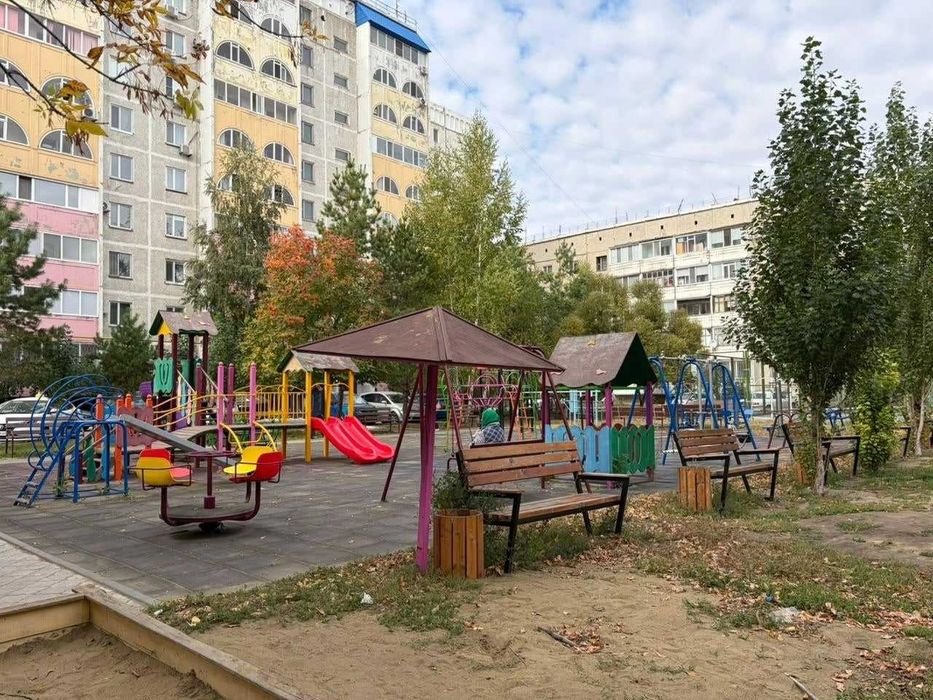 Продам 2х комн. 6 мкр.