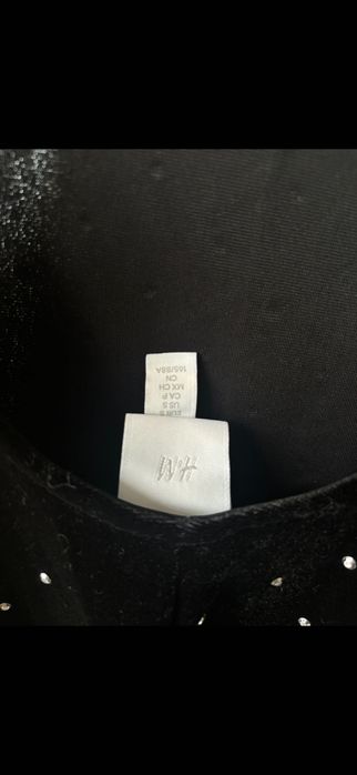 Дамска черна рокля с камъни