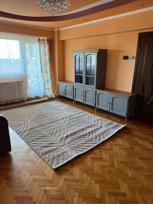 Proprietar inchiriez apartament 2 camere