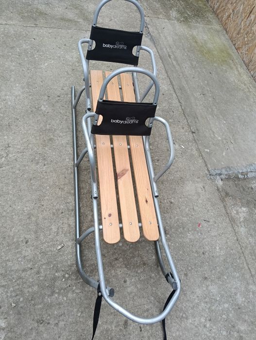 Vând sanie dublă cu spătare