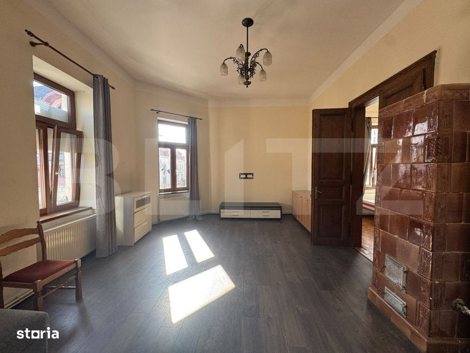Apartament 4 camere, 107 mp, zona Central