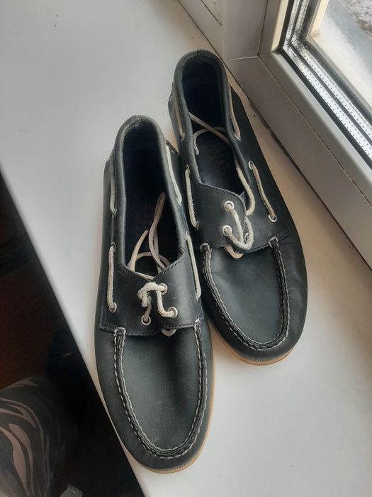 Продам мужскую обувь